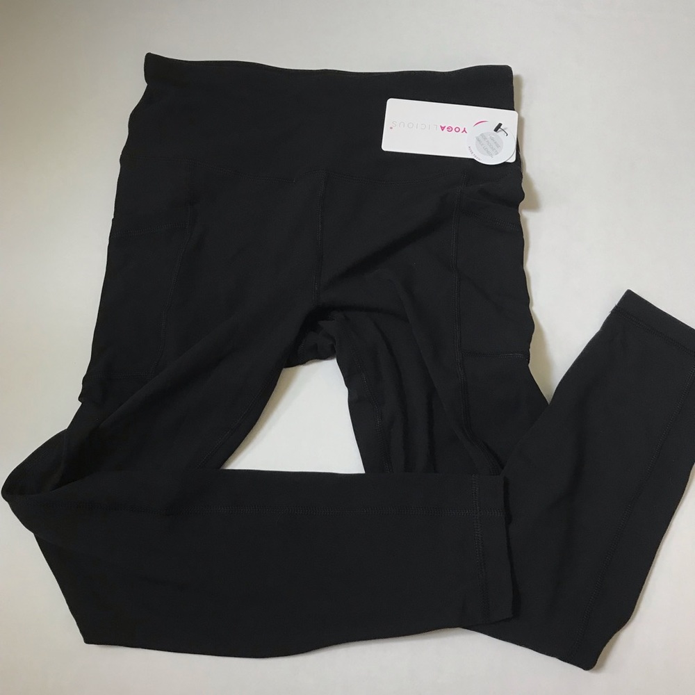 NWT Yogalicious High Waist Pocket Legging